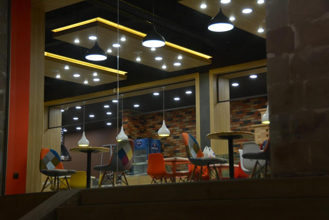 Hotel Lider Complex Vaykʼ Esterno foto